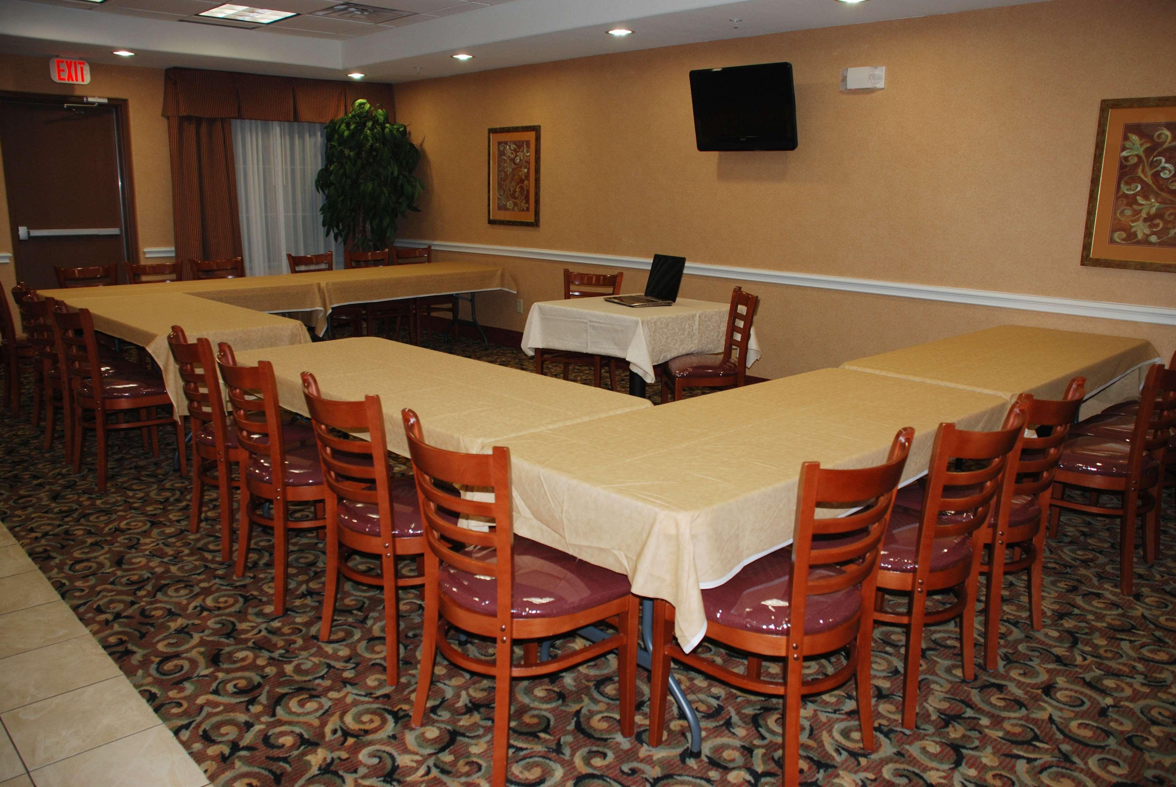 Best Western Plus San Antonio East Inn & Suites Exterior foto